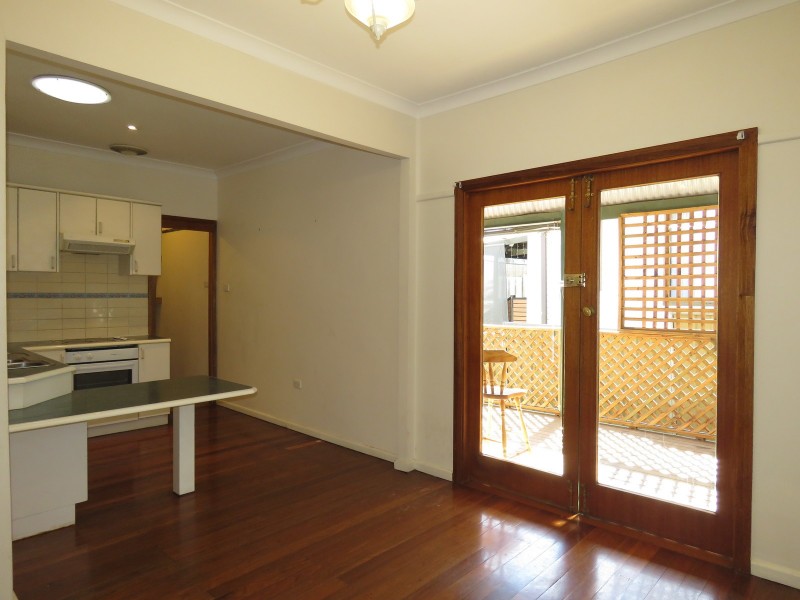 8 Fowler Street, Seven Hills NSW 2147