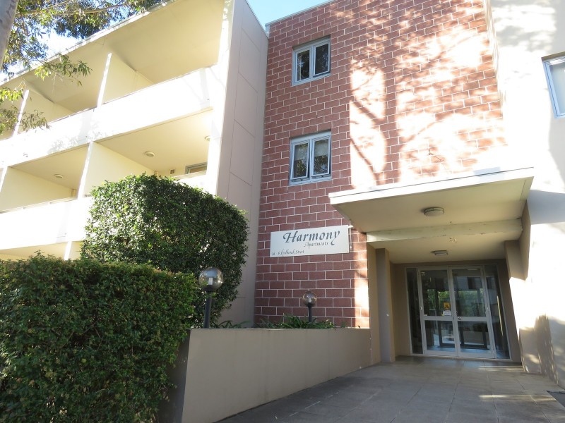 2/2A – 6 Lydbrook Street, Westmead NSW 2145