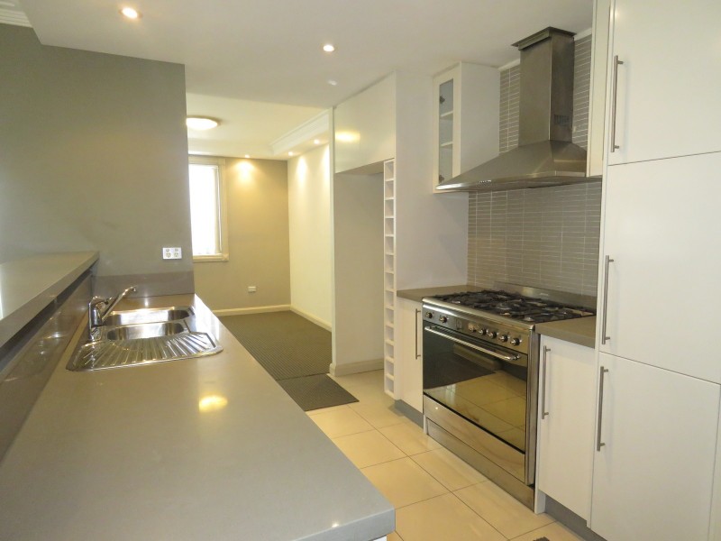 804/91C Bridge Road, Westmead NSW 2145