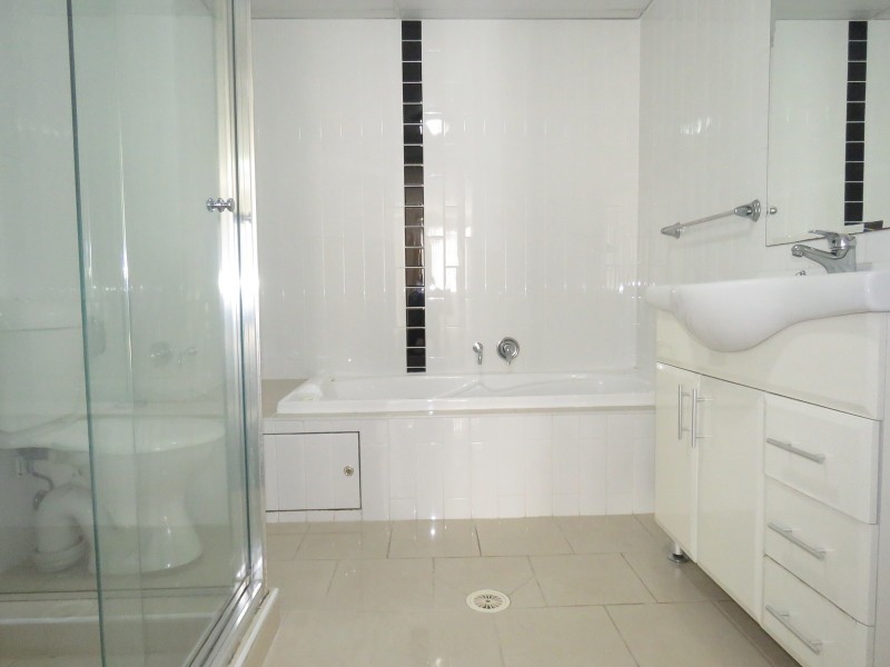 804/91C Bridge Road, Westmead NSW 2145