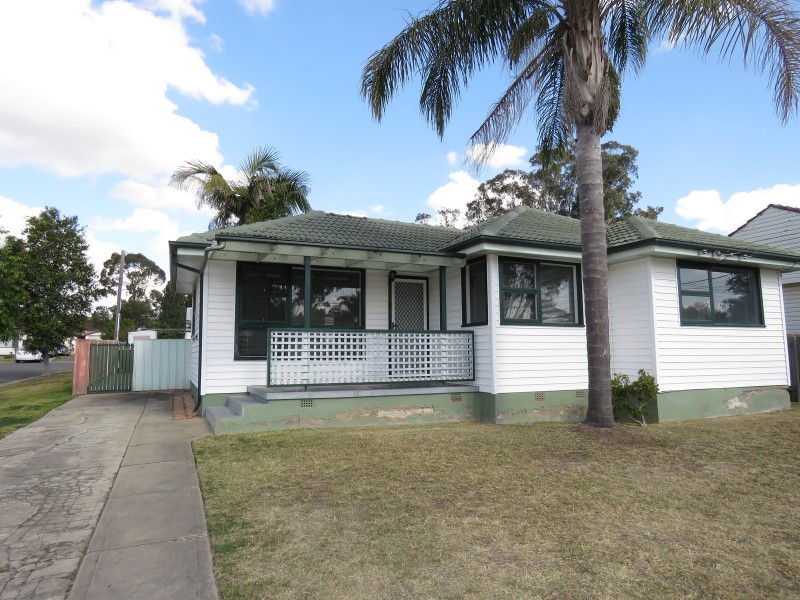 14 Dagmar Crescent, Blacktown NSW 2148