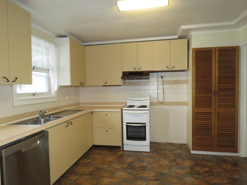 14 Dagmar Crescent, Blacktown NSW 2148