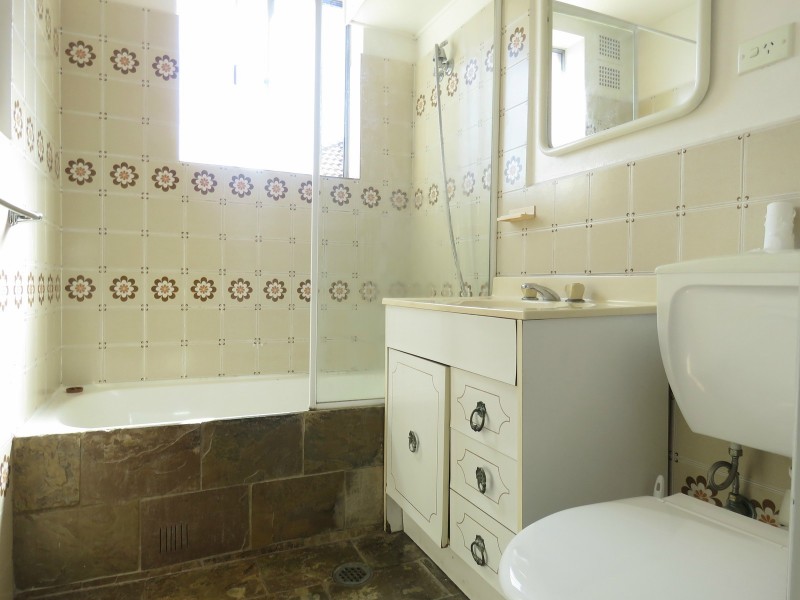 2/51 Garfield Street, Wentworthville NSW 2145