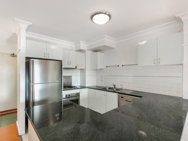 402/91A Bridge Road, Westmead NSW 2145