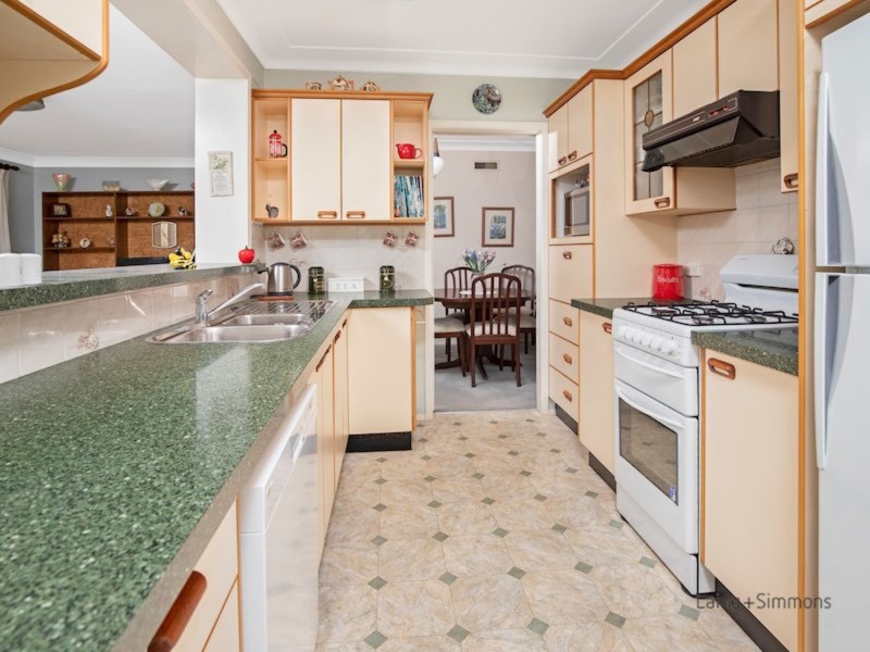 27 Apple Street, Constitution Hill NSW 2145