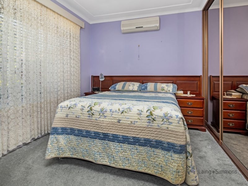 27 Apple Street, Constitution Hill NSW 2145