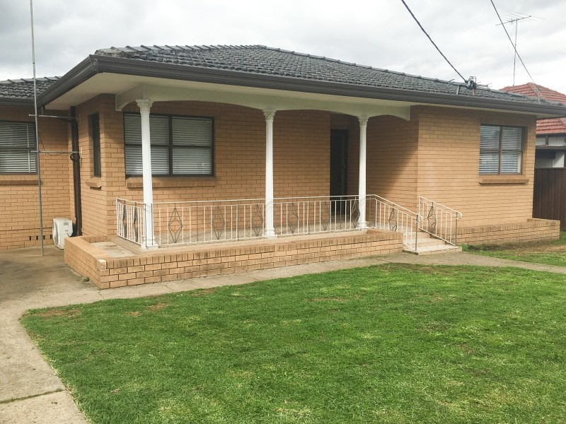 34 Chelmsford Road, South Wentworthville NSW 2145