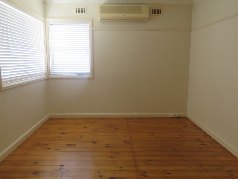 34 Chelmsford Road, South Wentworthville NSW 2145