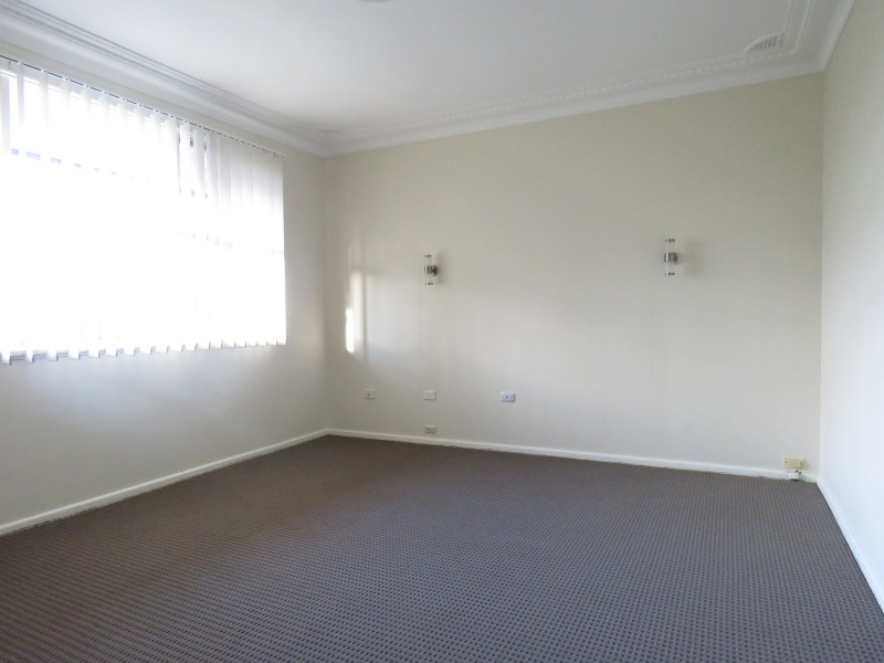 15 Daniel Street, Greystanes NSW 2145