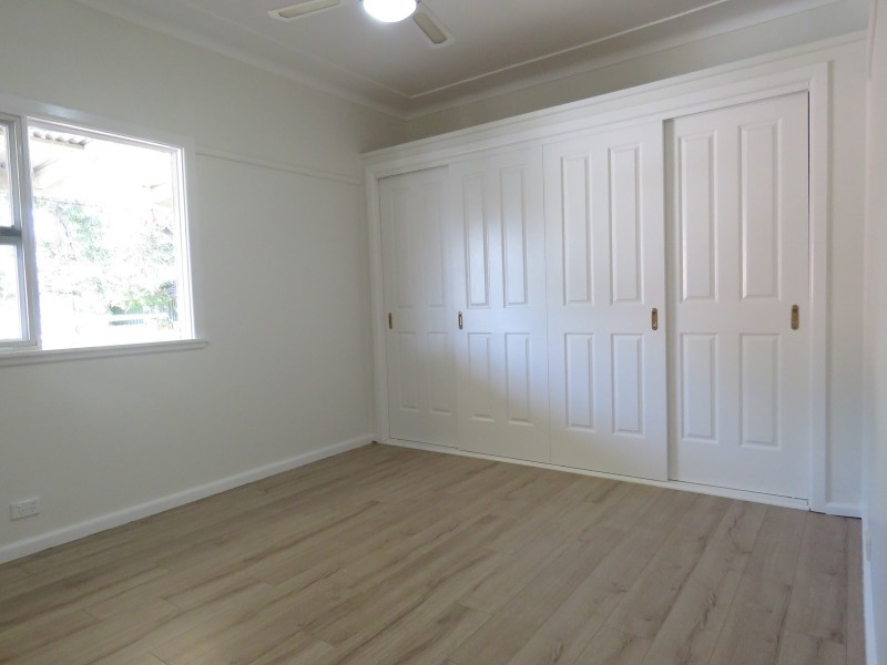 30 Scott Street, Toongabbie NSW 2146