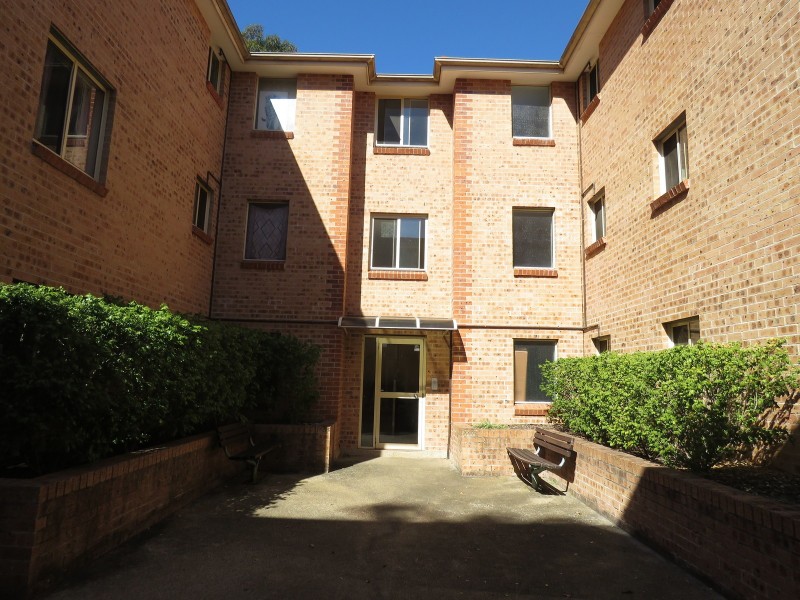 1/9-11 Oxford Street, Merrylands NSW 2160
