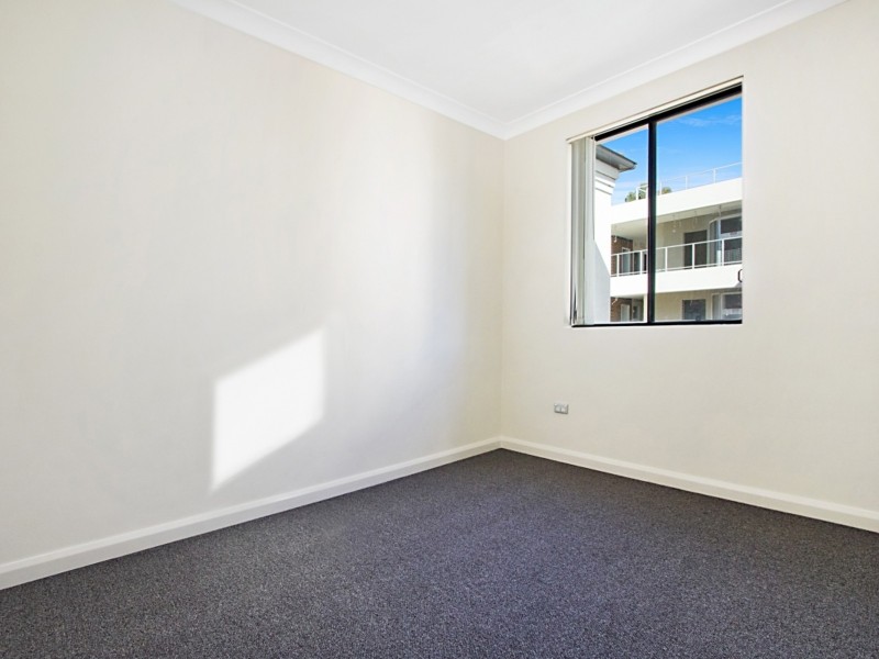 18/30 Lydbrook Street, Westmead NSW 2145