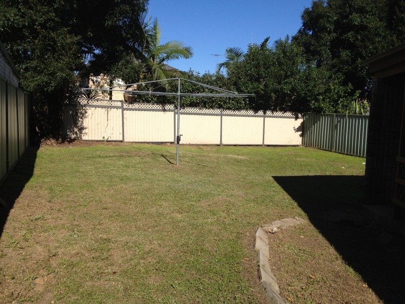 42 Fullagar Road, Wentworthville NSW 2145