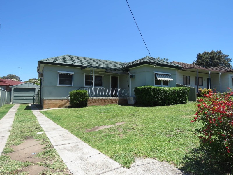 5 Warman Street, Pendle Hill NSW 2145