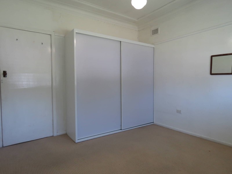 5 Warman Street, Pendle Hill NSW 2145