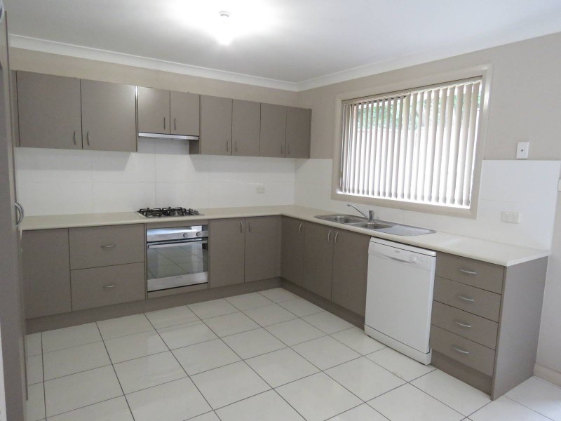 21A Arnett Street, Pendle Hill NSW 2145