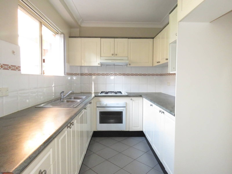 11/211-215  Dunmore Street, Wentworthville NSW 2145