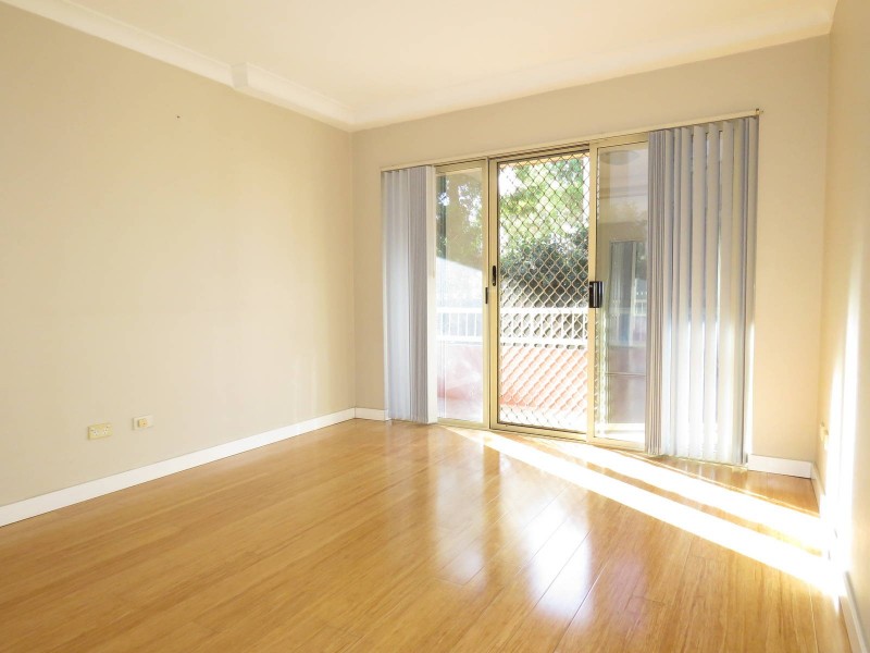 11/211-215  Dunmore Street, Wentworthville NSW 2145