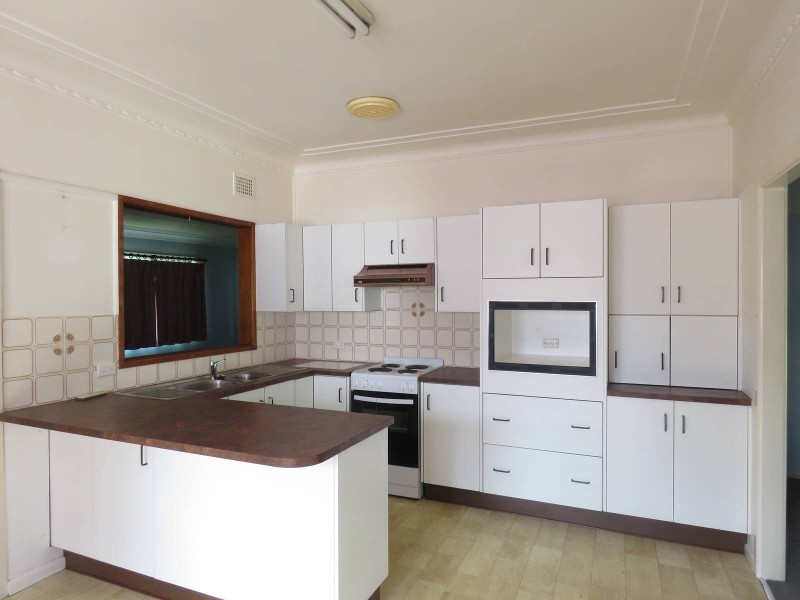 12 Springdale Road, Wentworthville NSW 2145