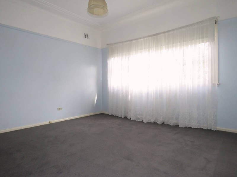 12 Springdale Road, Wentworthville NSW 2145