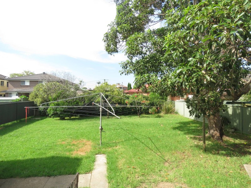 12 Springdale Road, Wentworthville NSW 2145