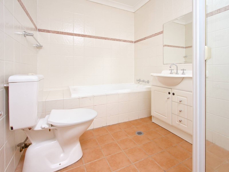 1B/50 Stapleton Street, Wentworthville NSW 2145