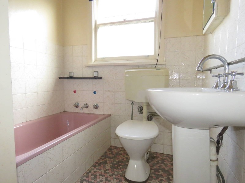 36 Lennox Street, Old Toongabbie NSW 2146