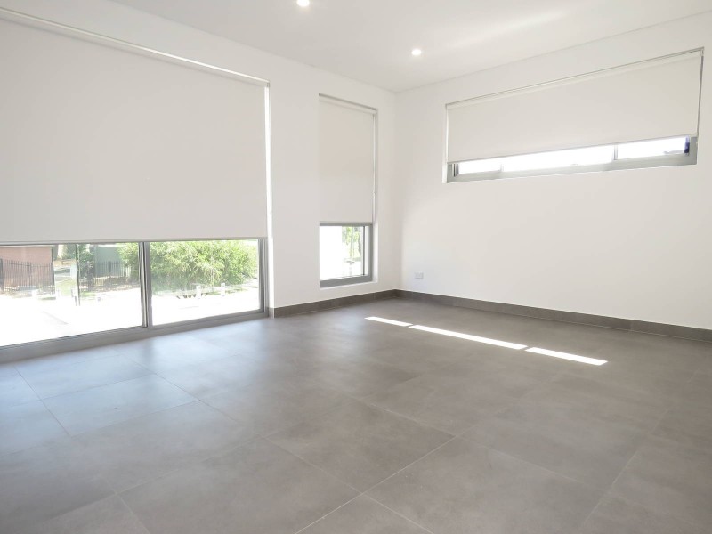 12 Hollywood Street, South Wentworthville NSW 2145