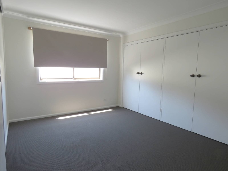 6 Ballandella Road, Toongabbie NSW 2146