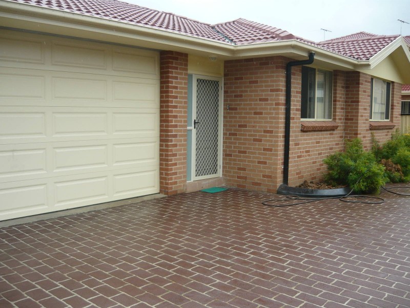 38C Carinya Road, Girraween NSW 2145