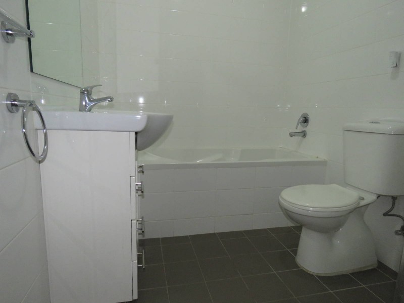 32/2 Bruce Street, Blacktown NSW 2148