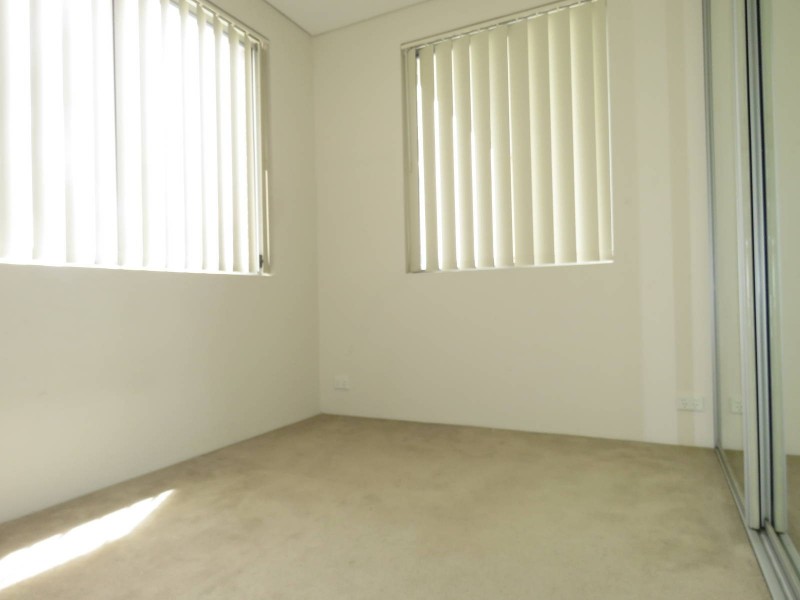 32/2 Bruce Street, Blacktown NSW 2148