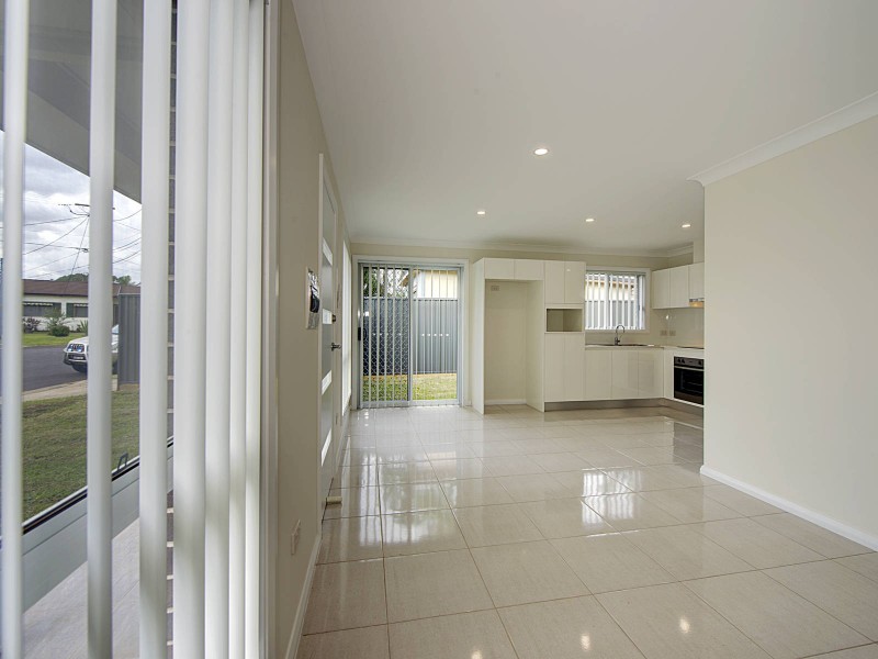 14A Dagmar Crescent, Blacktown NSW 2148