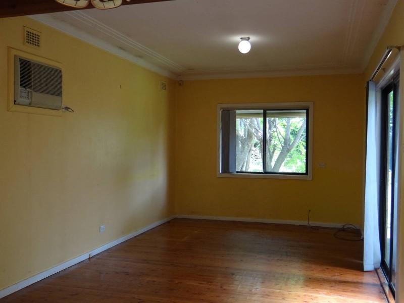 11 Pioneer Street, Wentworthville NSW 2145