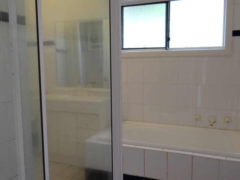 11 Pioneer Street, Wentworthville NSW 2145