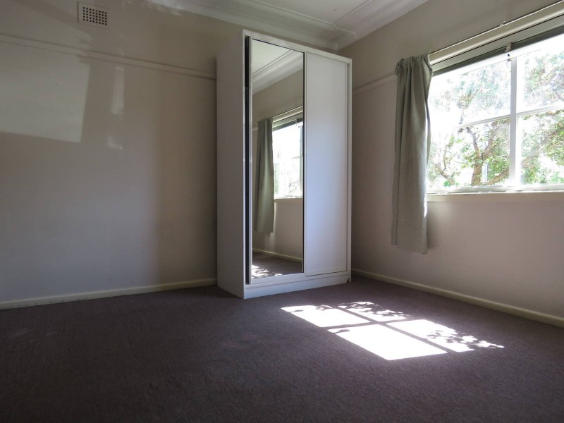 24 Pioneer Street, Wentworthville NSW 2145