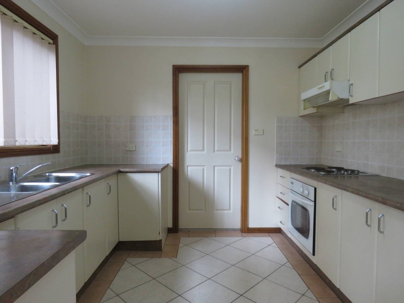 3/112-114 Targo Road, Girraween NSW 2145