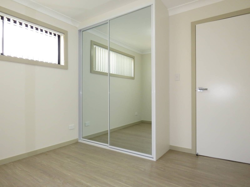 13A Derbyshire Avenue, Toongabbie NSW 2146