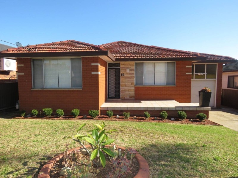 82 Cumberland Road, Greystanes NSW 2145