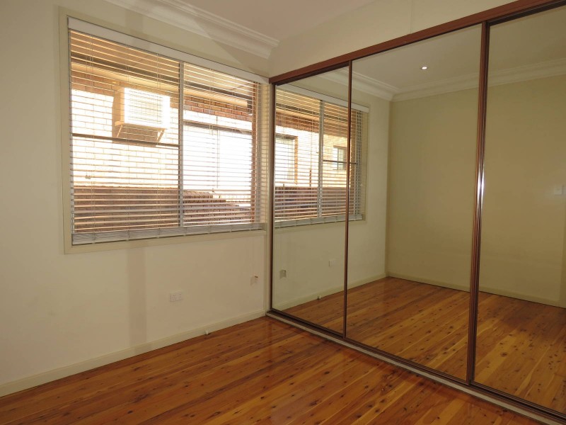 82 Cumberland Road, Greystanes NSW 2145