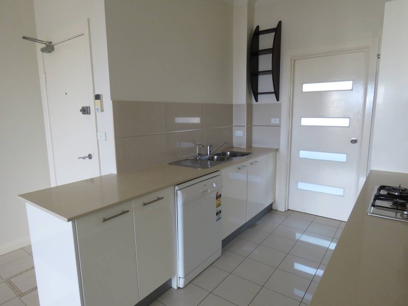 12 /8-10 Lydbrook Street, Wentworthville NSW 2145