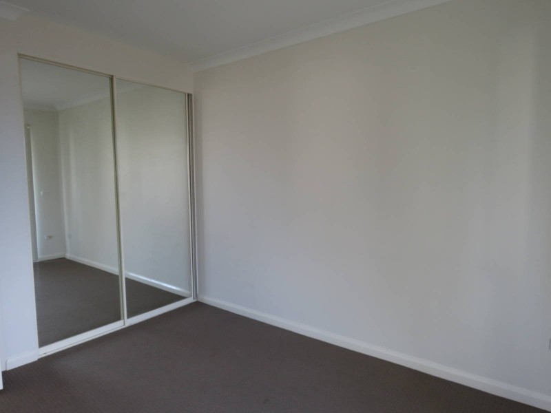 12 /8-10 Lydbrook Street, Wentworthville NSW 2145