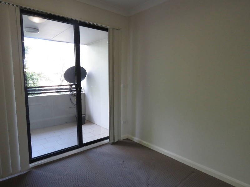 12 /8-10 Lydbrook Street, Wentworthville NSW 2145