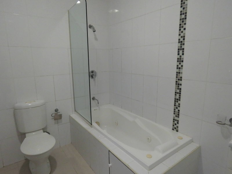 12 /8-10 Lydbrook Street, Wentworthville NSW 2145