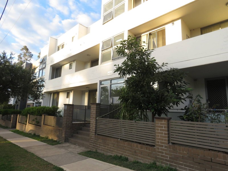 2/12-14 Darcy Road, Wentworthville NSW 2145