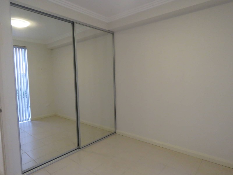 2/12-14 Darcy Road, Wentworthville NSW 2145