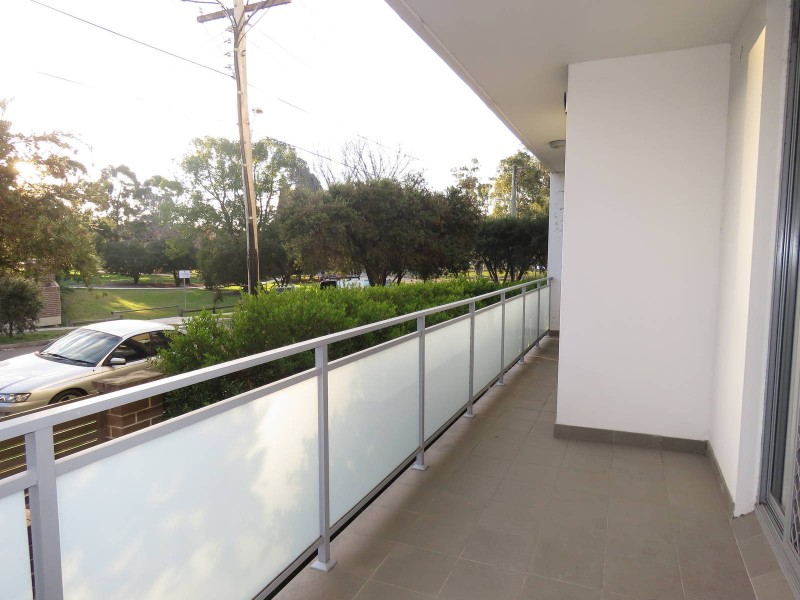 2/12-14 Darcy Road, Wentworthville NSW 2145