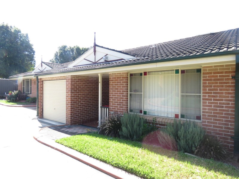 15/6 Binalong Road, Pendle Hill NSW 2145