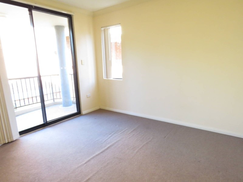 8/66 Stapleton Street, Pendle Hill NSW 2145