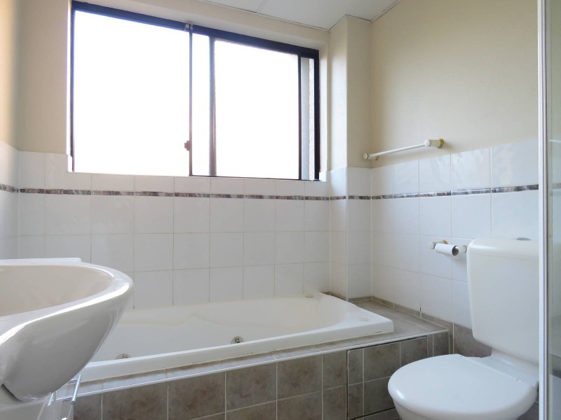 8/66 Stapleton Street, Pendle Hill NSW 2145